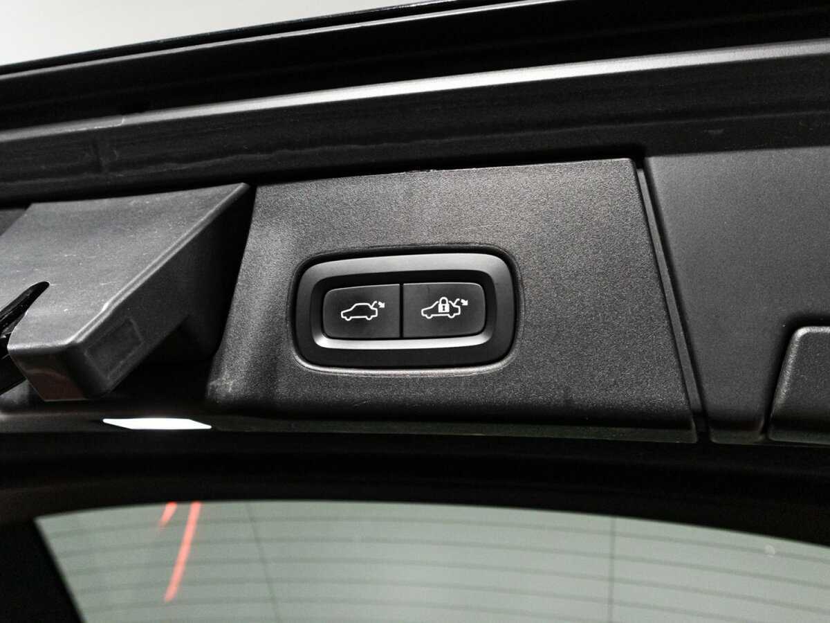 Volvo V90 Cross Country 2019 года с пробегом. Фото: #15