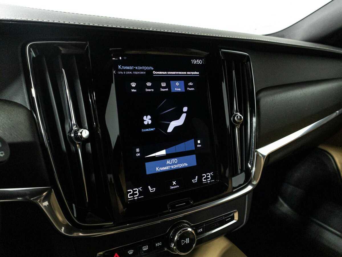 Volvo V90 Cross Country 2019 года с пробегом. Фото: #18