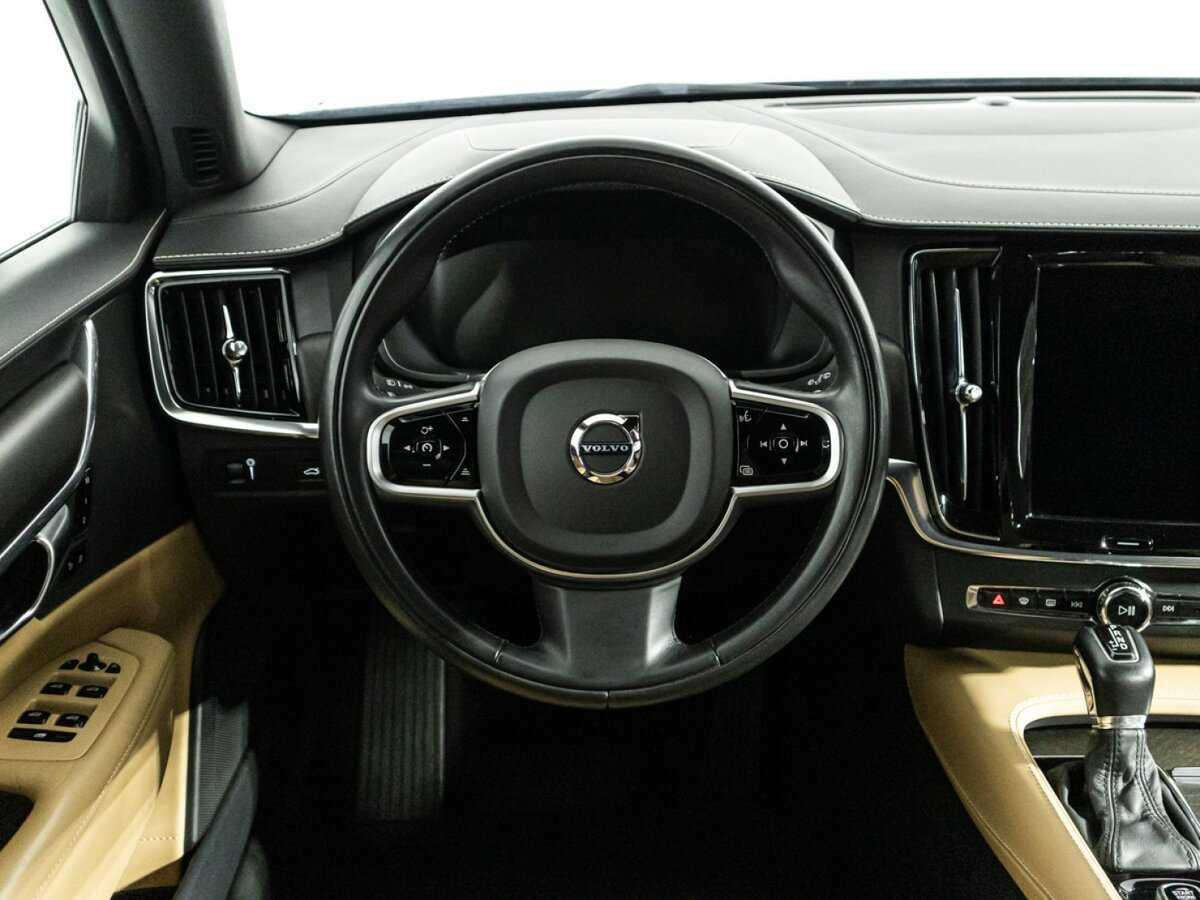 Volvo V90 Cross Country 2019 года с пробегом. Фото: #20