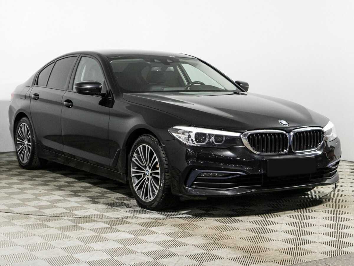 BMW 5 серии 2019 года с пробегом. Фото: #2