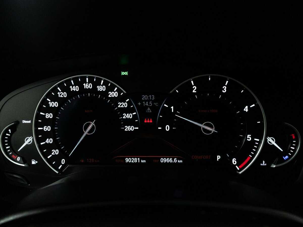 BMW 5 серии 2019 года с пробегом. Фото: #11