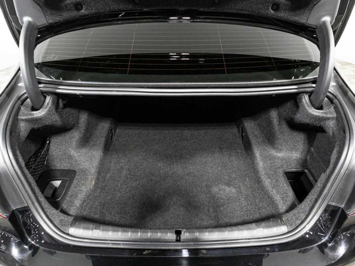 BMW 5 серии 2019 года с пробегом. Фото: #14