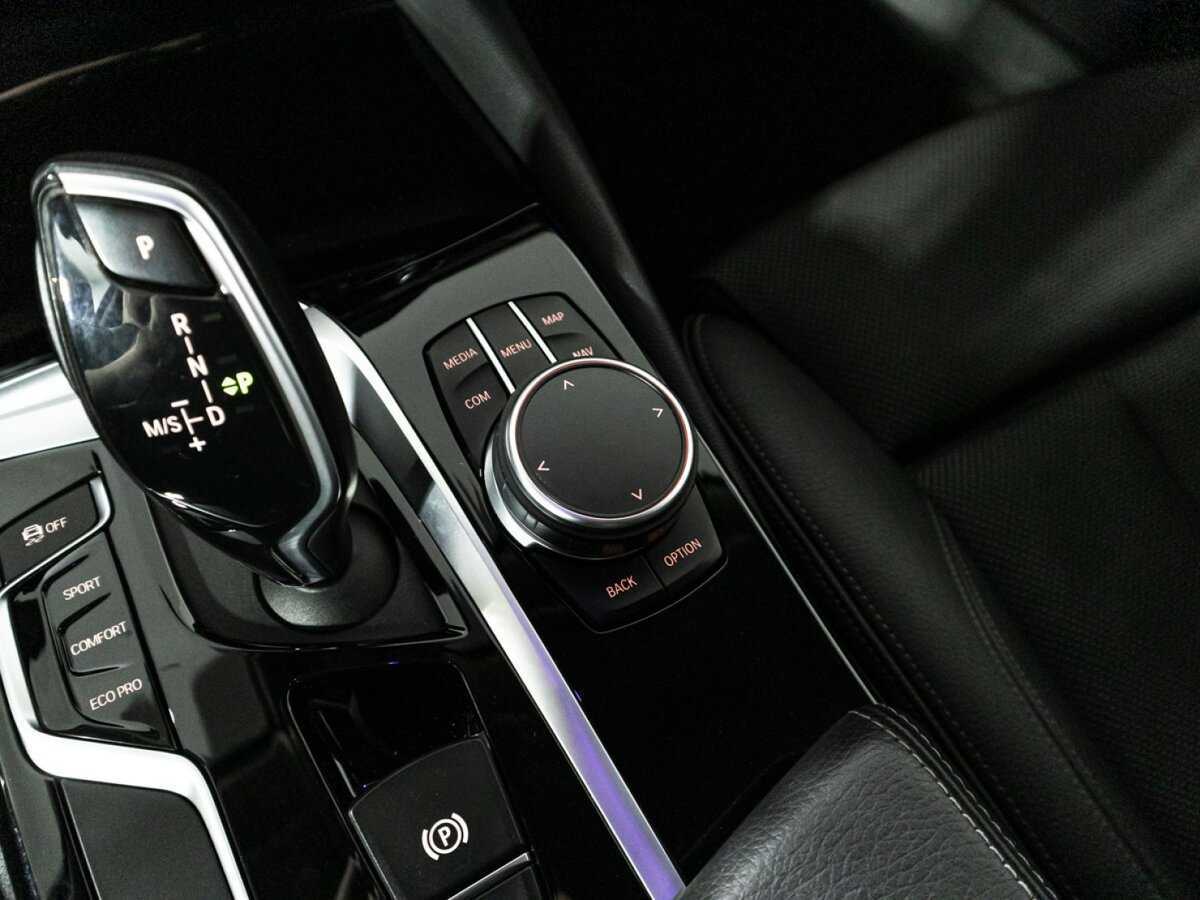 BMW 5 серии 2019 года с пробегом. Фото: #20