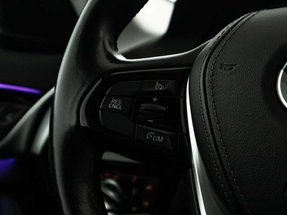 BMW 5 серии 2019 года с пробегом. Фото: #23