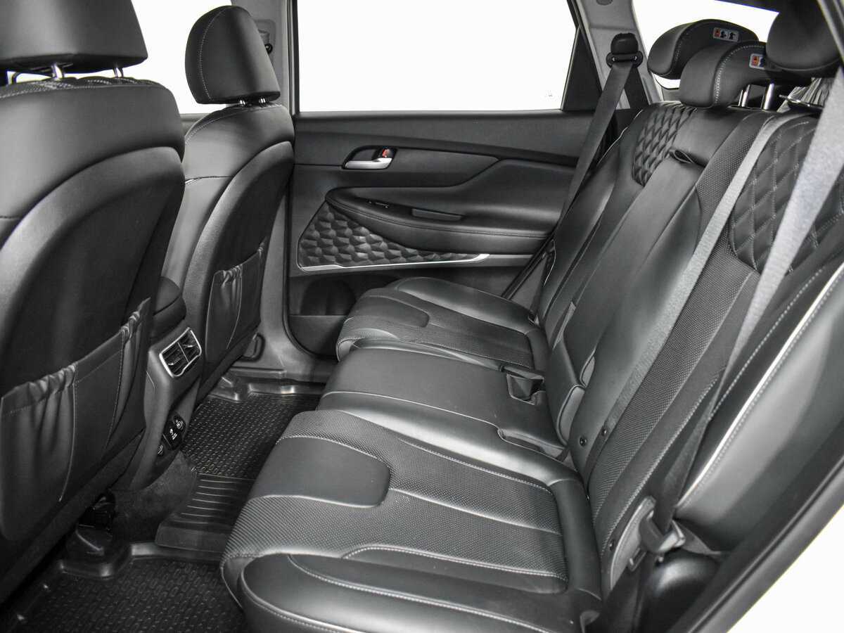 Hyundai Santa Fe 2021 года с пробегом. Фото: #11