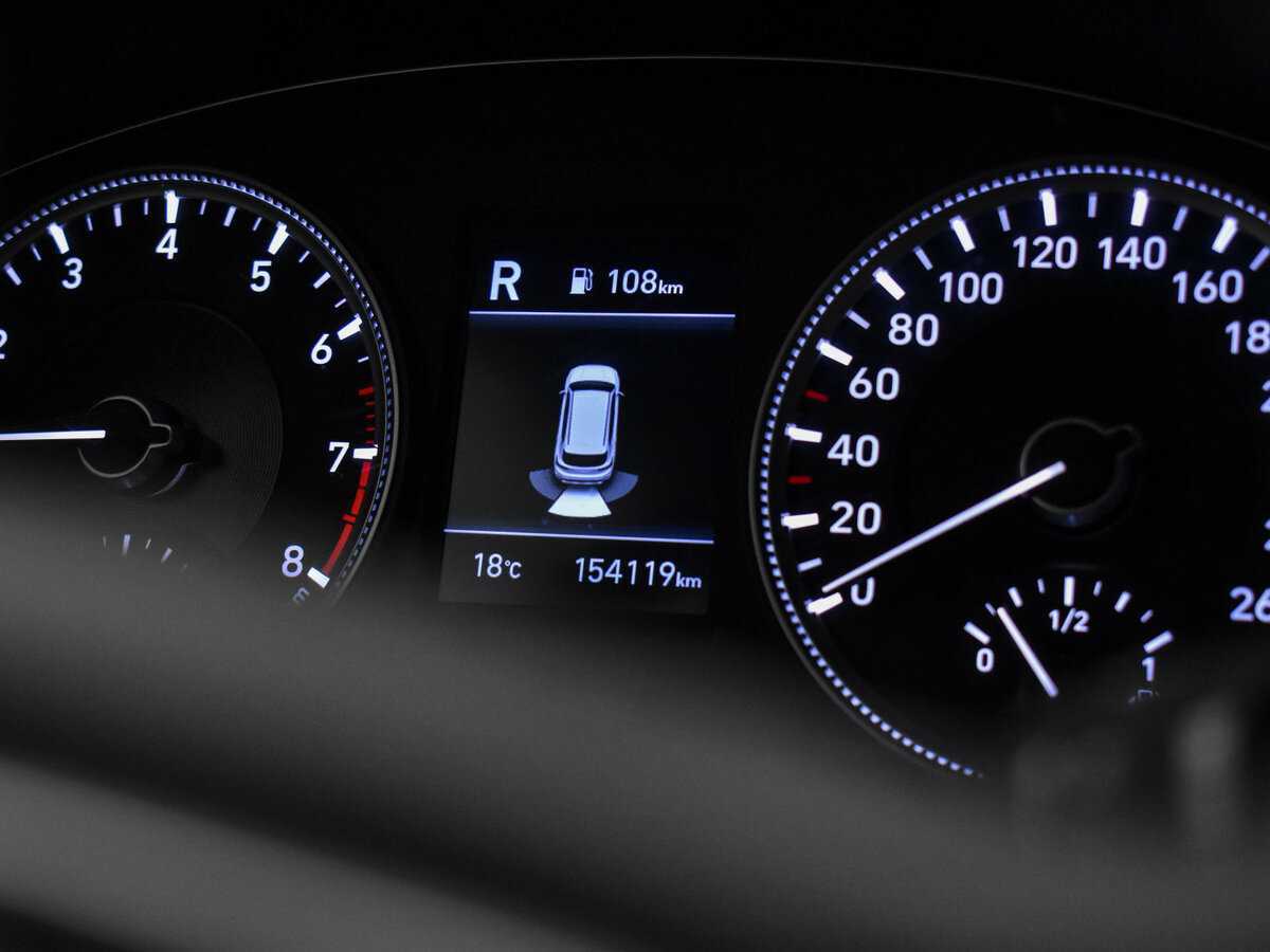 Hyundai Santa Fe 2018 года с пробегом. Фото: #16