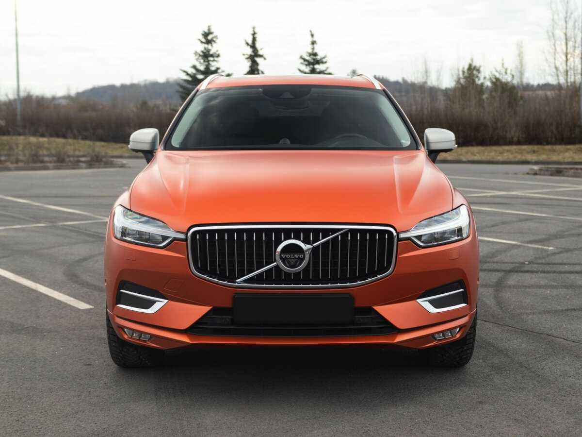 Volvo XC60 2019 года с пробегом. Фото: #1
