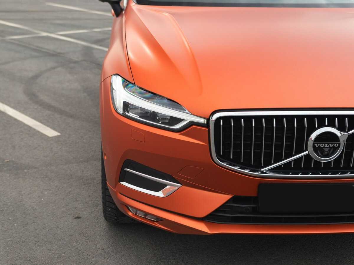 Volvo XC60 2019 года с пробегом. Фото: #2