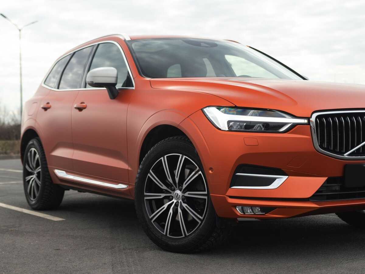 Volvo XC60 2019 года с пробегом. Фото: #4