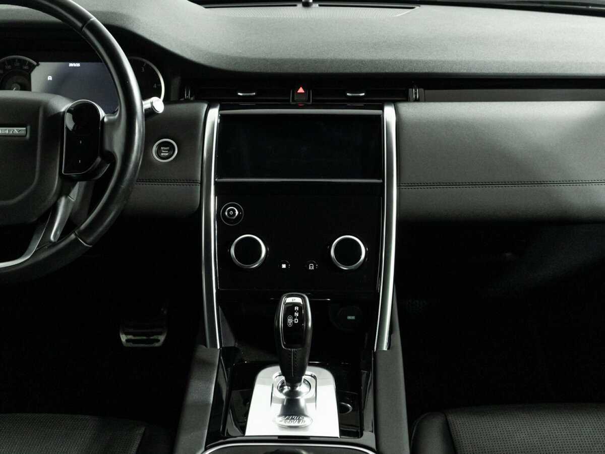 Land Rover Discovery Sport 2019 года с пробегом. Фото: #13