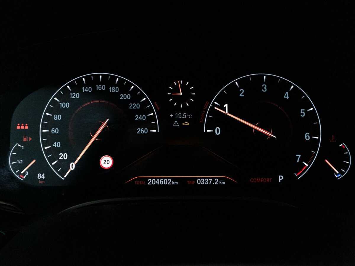 BMW 5 серии 2018 года с пробегом. Фото: #9