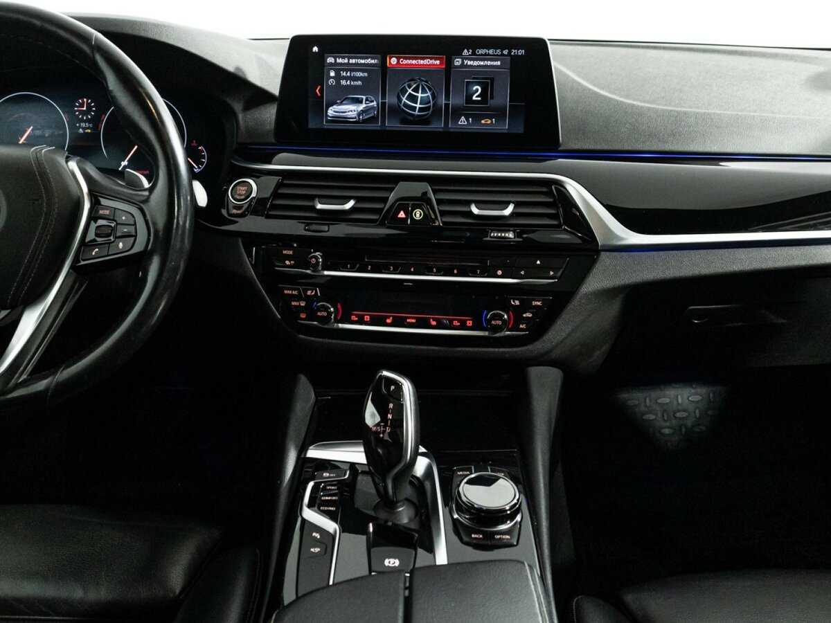 BMW 5 серии 2018 года с пробегом. Фото: #11