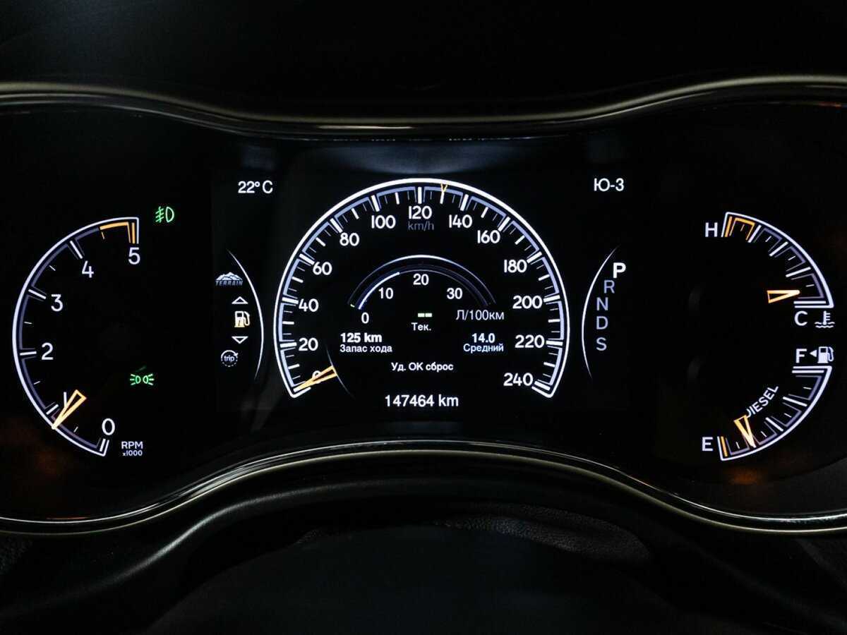 Jeep Grand Cherokee 2014 года с пробегом. Фото: #9