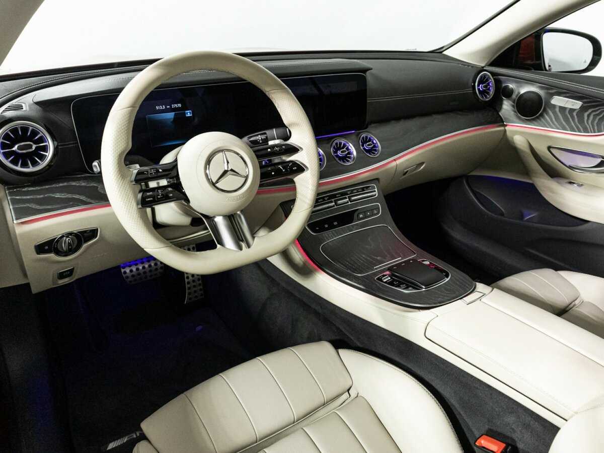 Mercedes-Benz E-Класс 2020 года с пробегом. Фото: #8