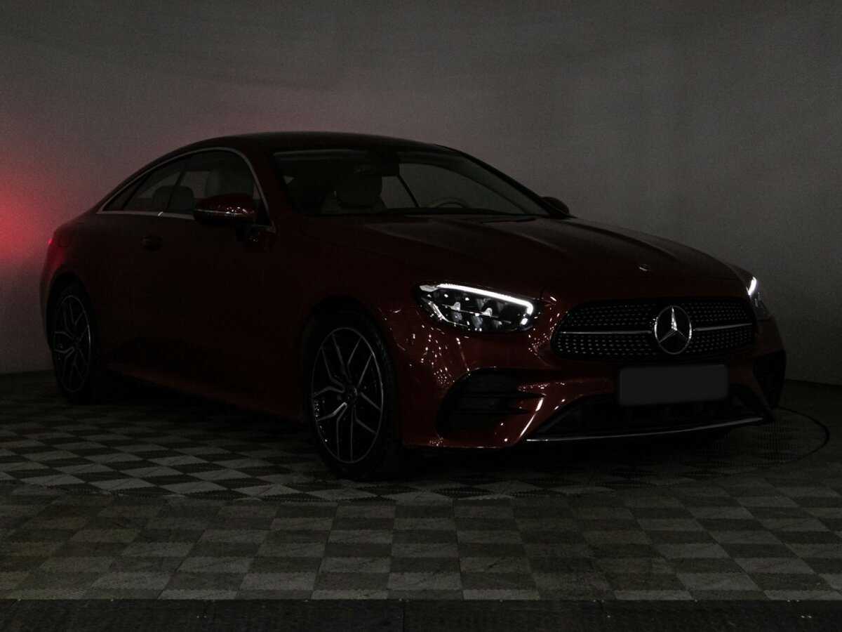 Mercedes-Benz E-Класс 2020 года с пробегом. Фото: #20