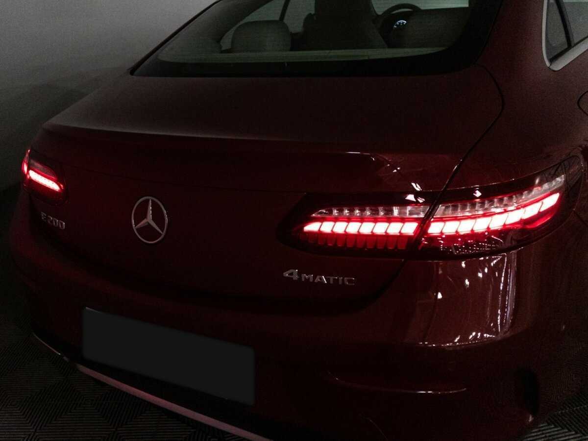 Mercedes-Benz E-Класс 2020 года с пробегом. Фото: #24