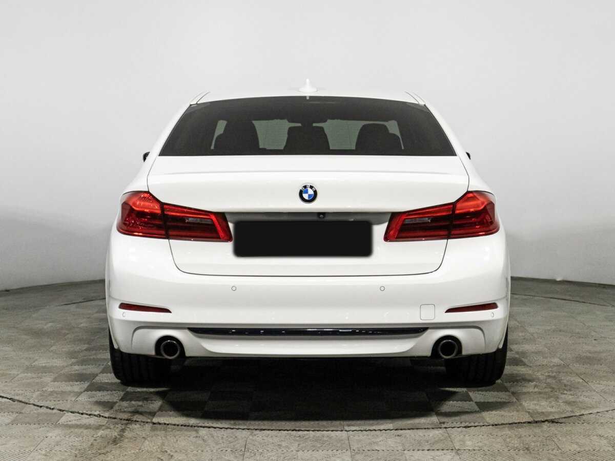 BMW 5 серии 2019 года с пробегом. Фото: #5