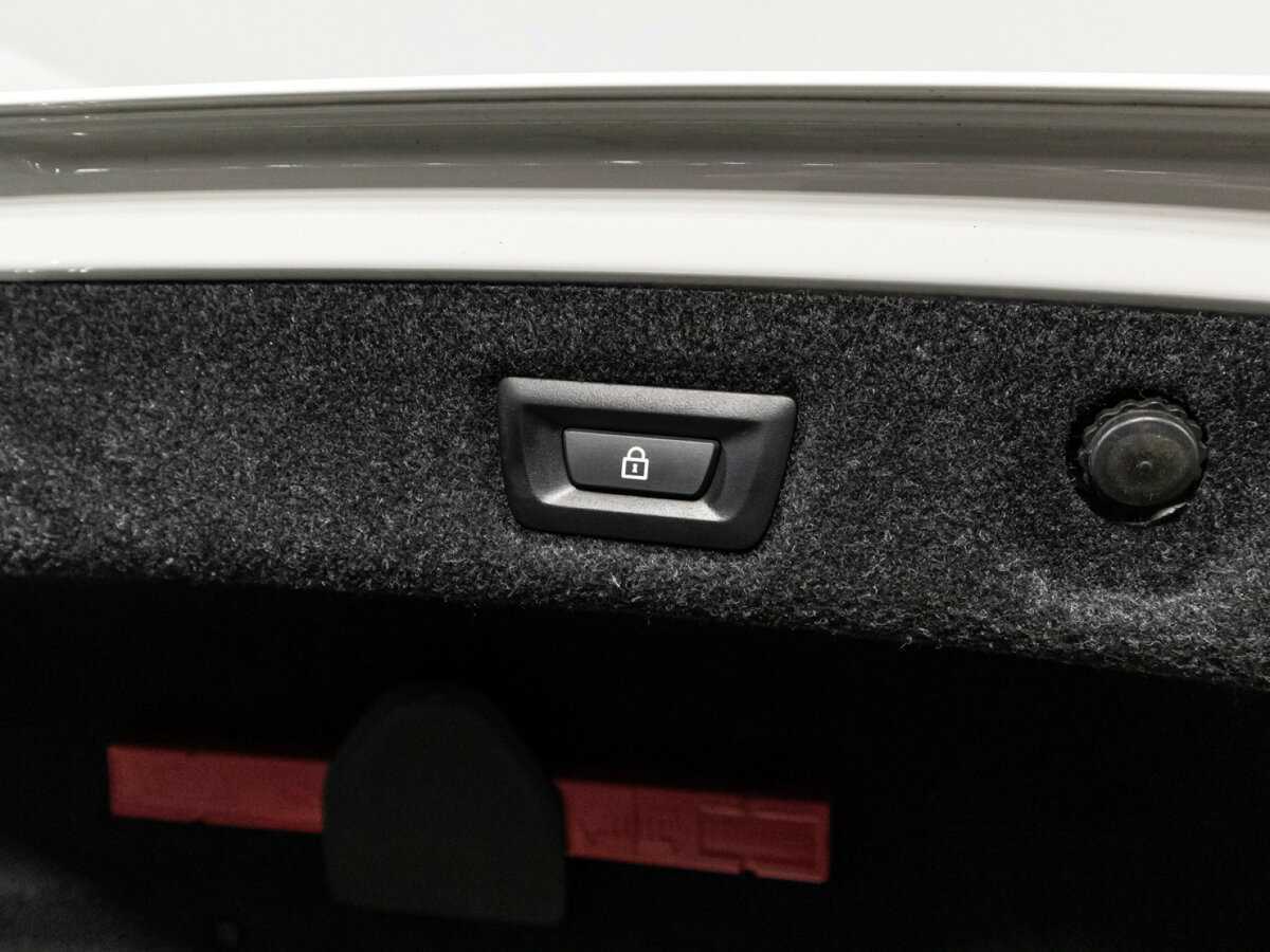 BMW 5 серии 2019 года с пробегом. Фото: #15