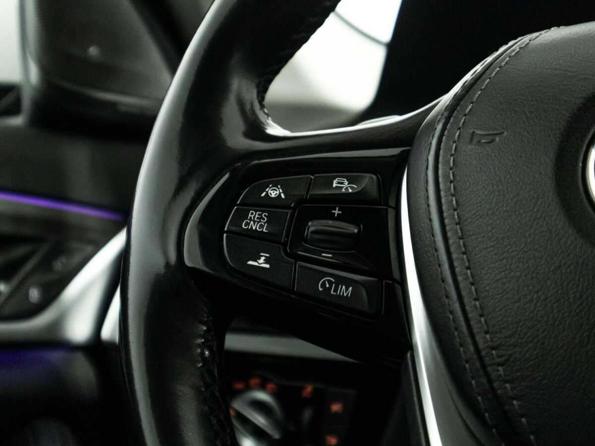 BMW 5 серии 2019 года с пробегом. Фото: #26