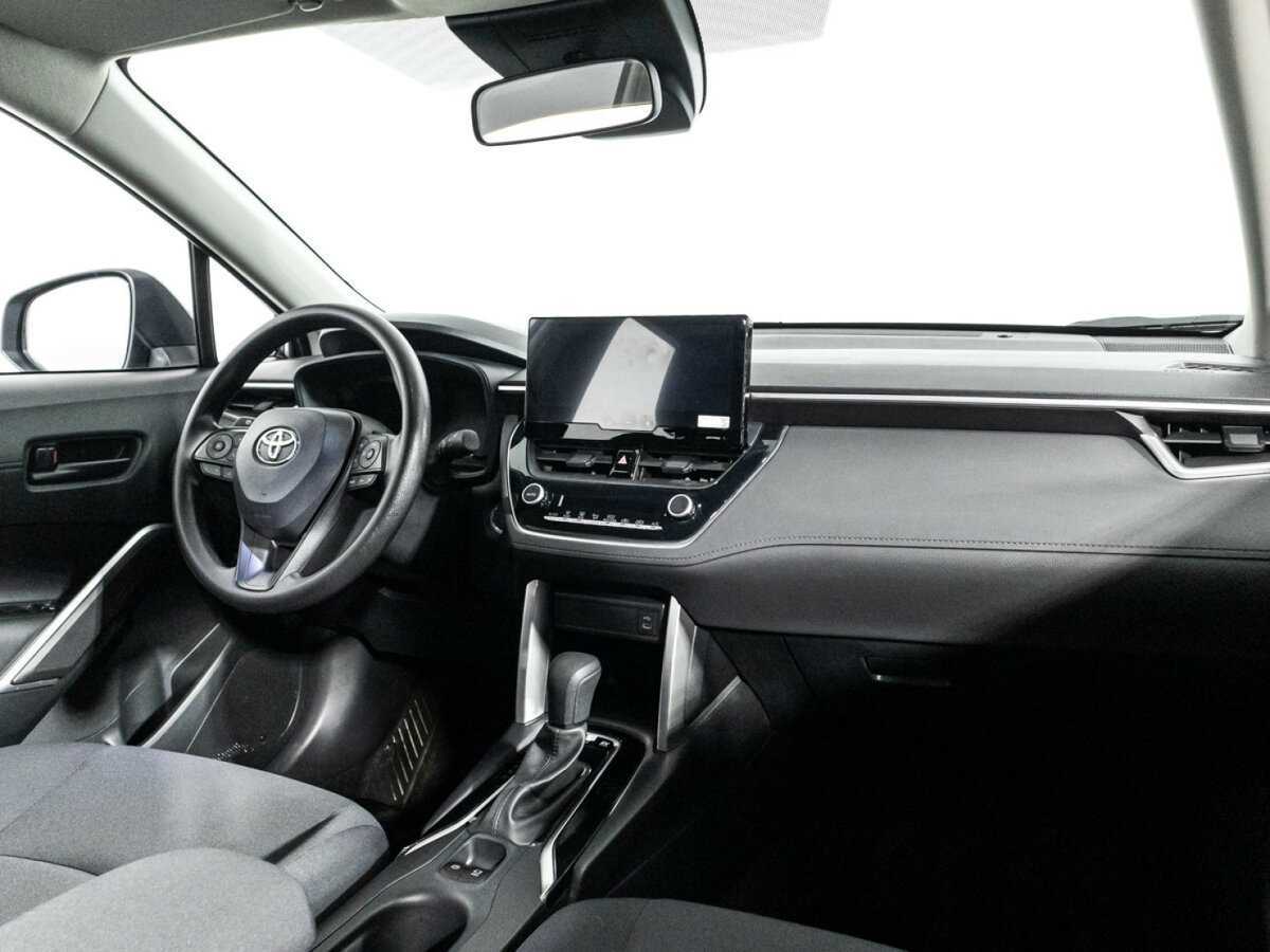 Toyota Corolla Cross 2023 года с пробегом. Фото: #8