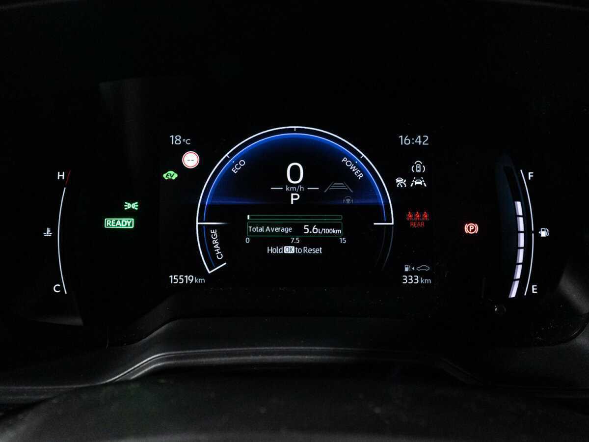 Toyota Corolla Cross 2023 года с пробегом. Фото: #11