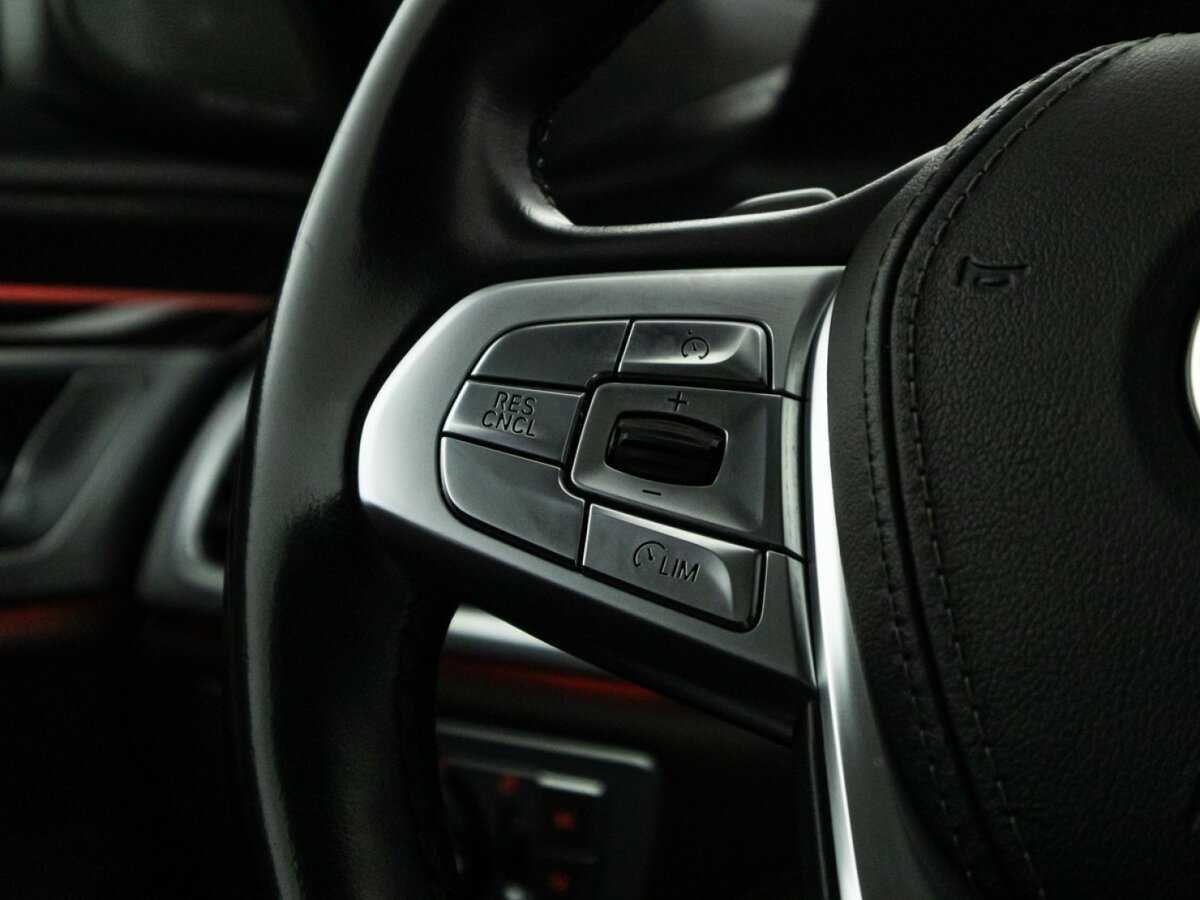 BMW 7 серии 2018 года с пробегом. Фото: #24