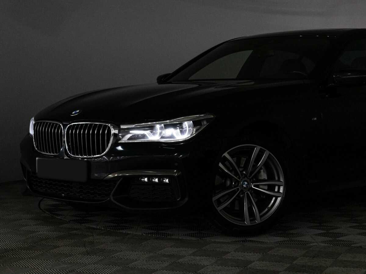BMW 7 серии 2018 года с пробегом. Фото: #30