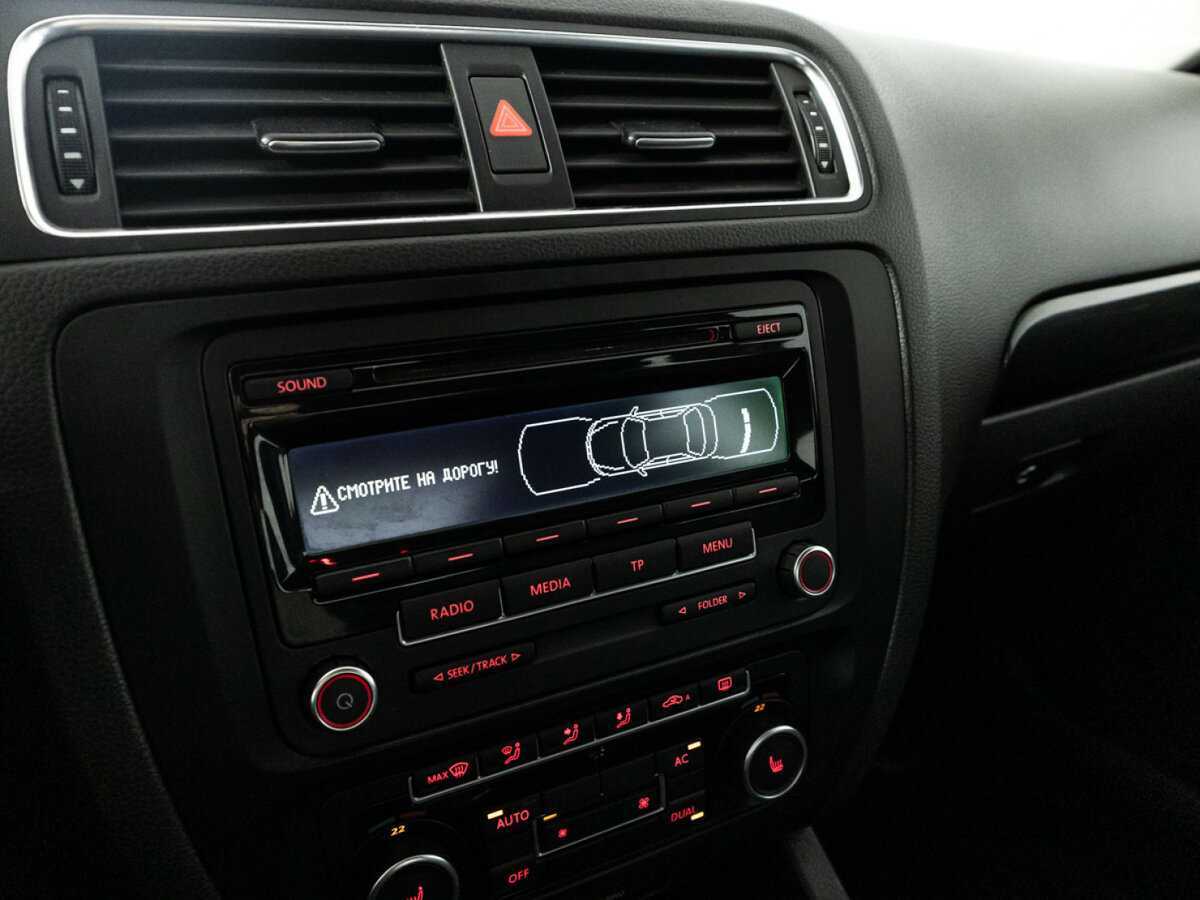 Б/У Фольксваген Джетта 2012 года. Фото: #16