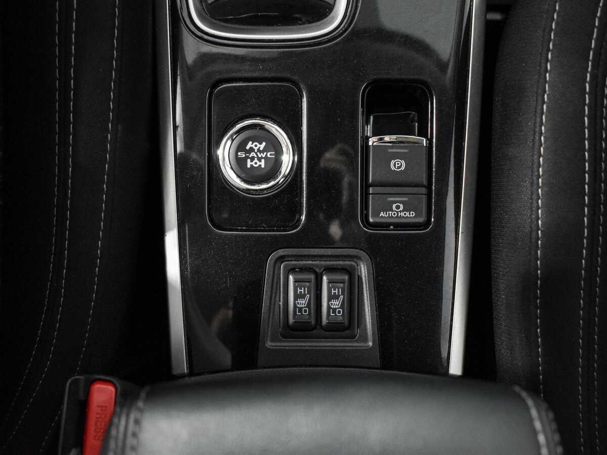 Mitsubishi Outlander 2021 года с пробегом. Фото: #8