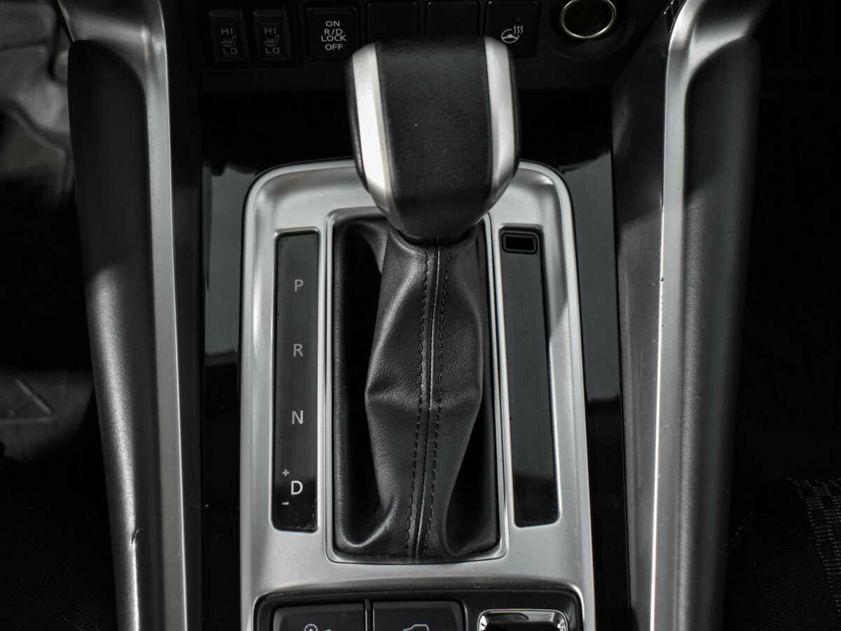 Mitsubishi Pajero Sport 2019 года с пробегом. Фото: #7