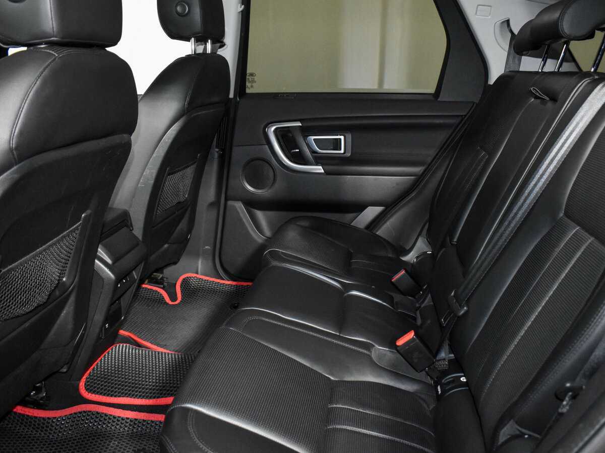Land Rover Discovery Sport 2016 года с пробегом. Фото: #13