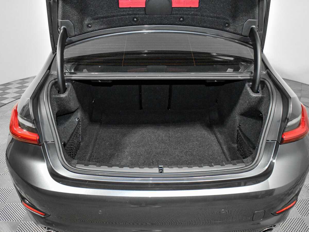 BMW 3 серии 2020 года с пробегом. Фото: #21