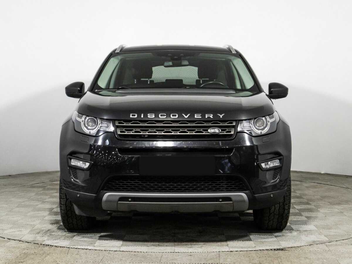 Land Rover Discovery Sport 2017 года с пробегом. Фото: #1