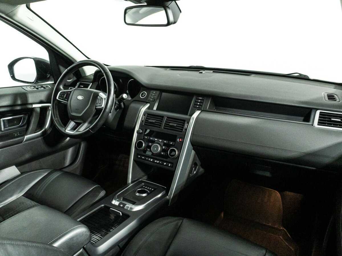 Land Rover Discovery Sport 2017 года с пробегом. Фото: #8