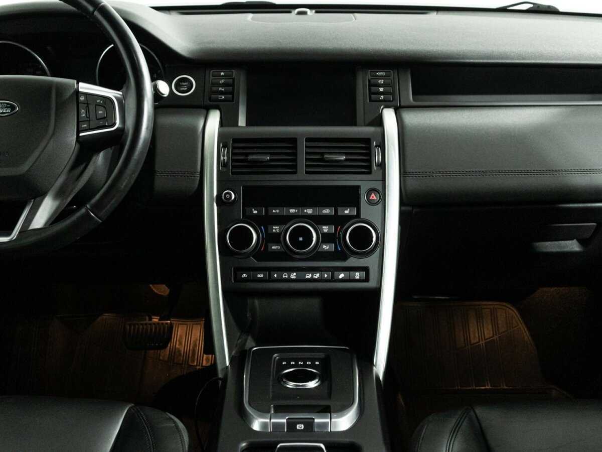 Land Rover Discovery Sport 2017 года с пробегом. Фото: #13