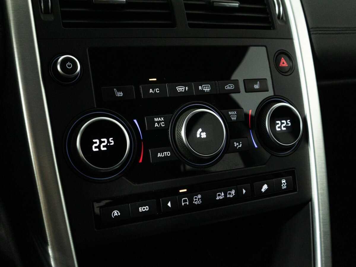 Land Rover Discovery Sport 2017 года с пробегом. Фото: #19