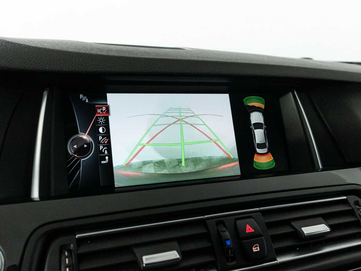 BMW 5 серии 2014 года с пробегом. Фото: #17