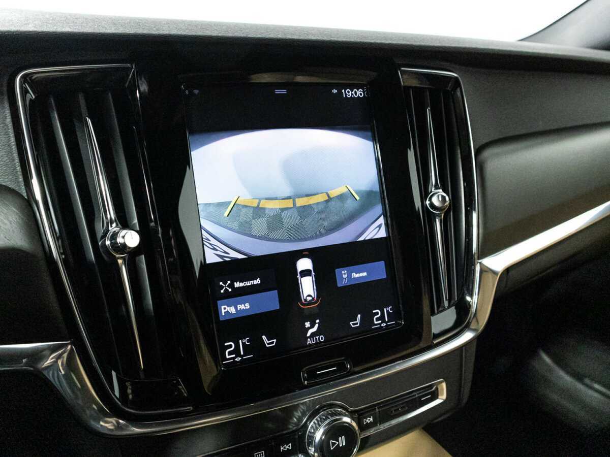 Volvo V90 Cross Country 2019 года с пробегом. Фото: #18