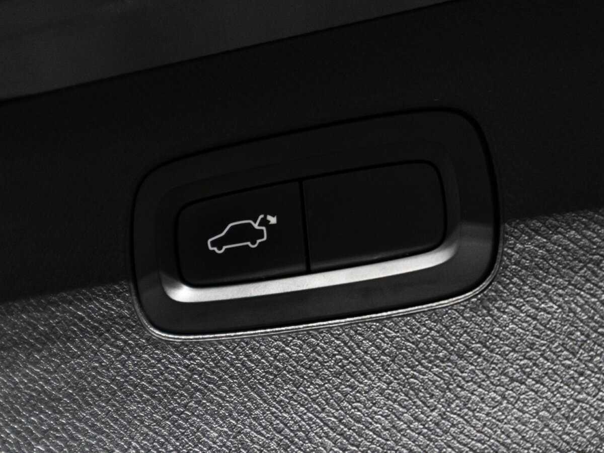 Volvo XC90 2017 года с пробегом. Фото: #15