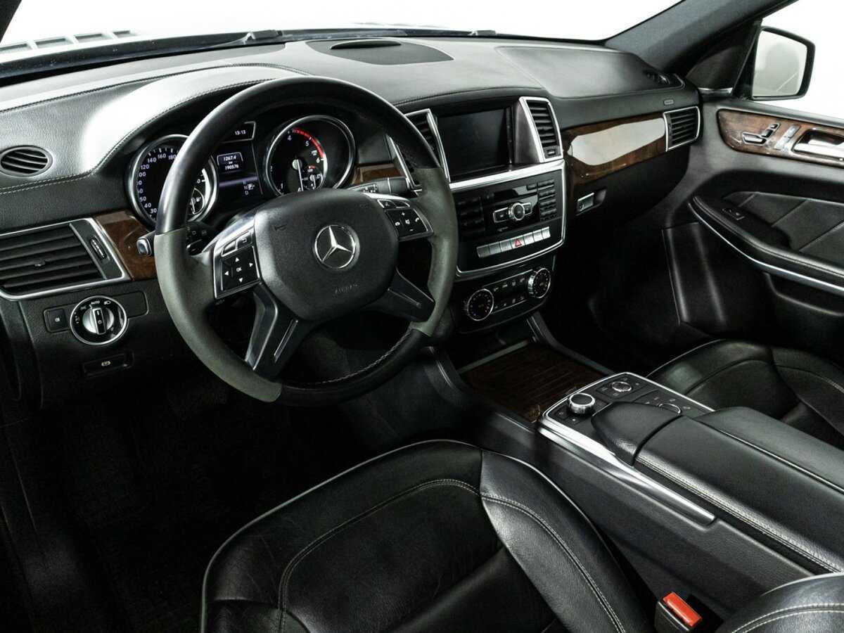 Mercedes-Benz GL-Класс 2013 года с пробегом. Фото: #8