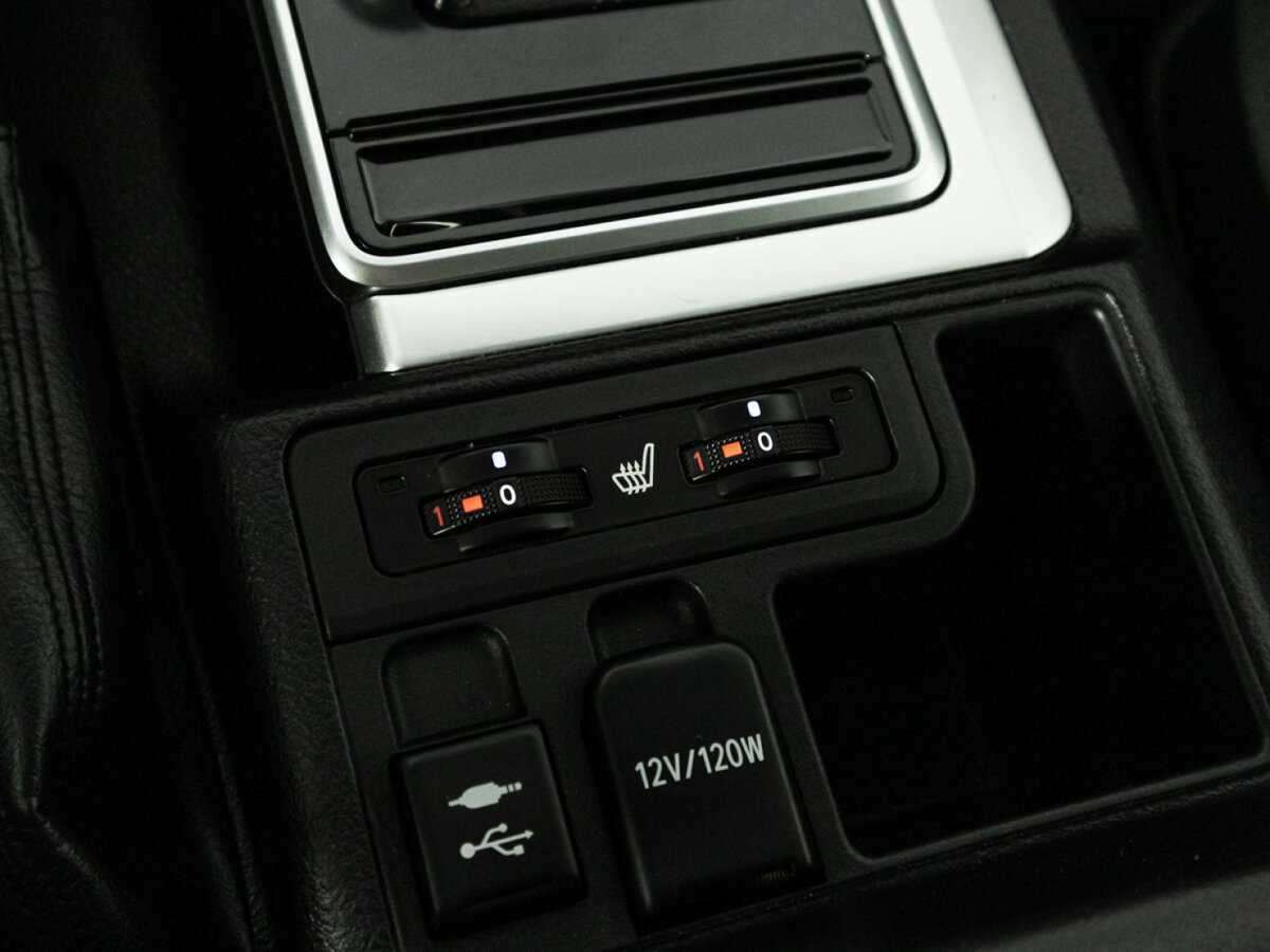 Toyota Land Cruiser Prado 2017 года с пробегом. Фото: #17