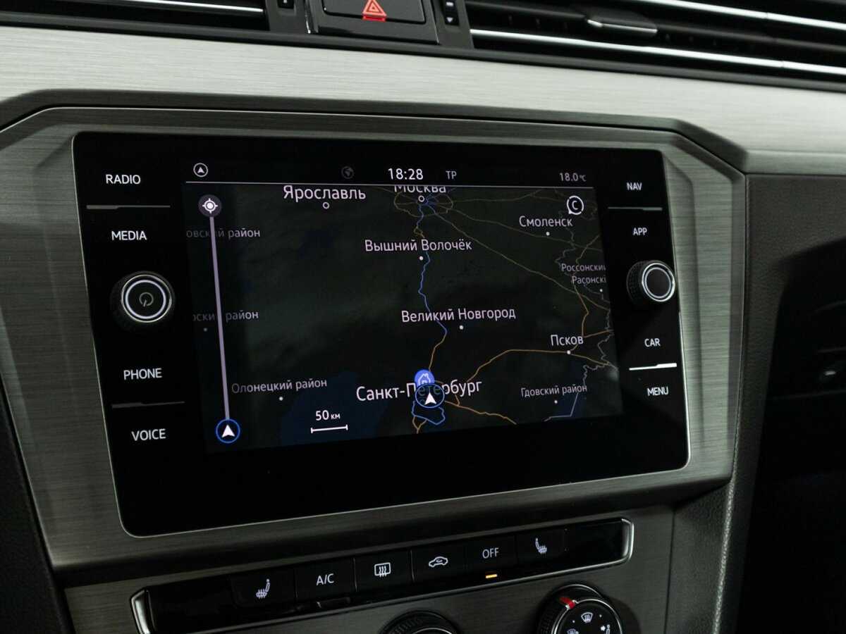 Volkswagen Passat 2021 года с пробегом. Фото: #16