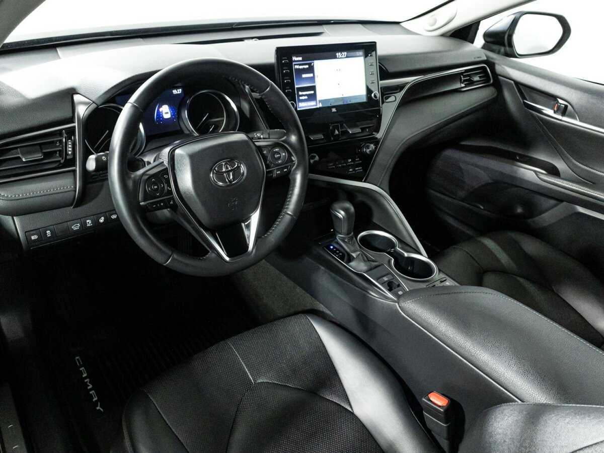 Toyota Camry 2021 года с пробегом. Фото: #10