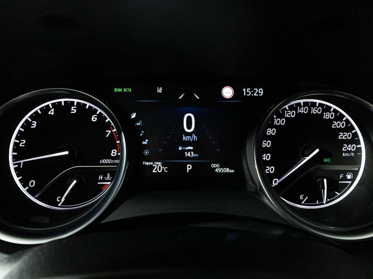 Toyota Camry 2021 года с пробегом. Фото: #11