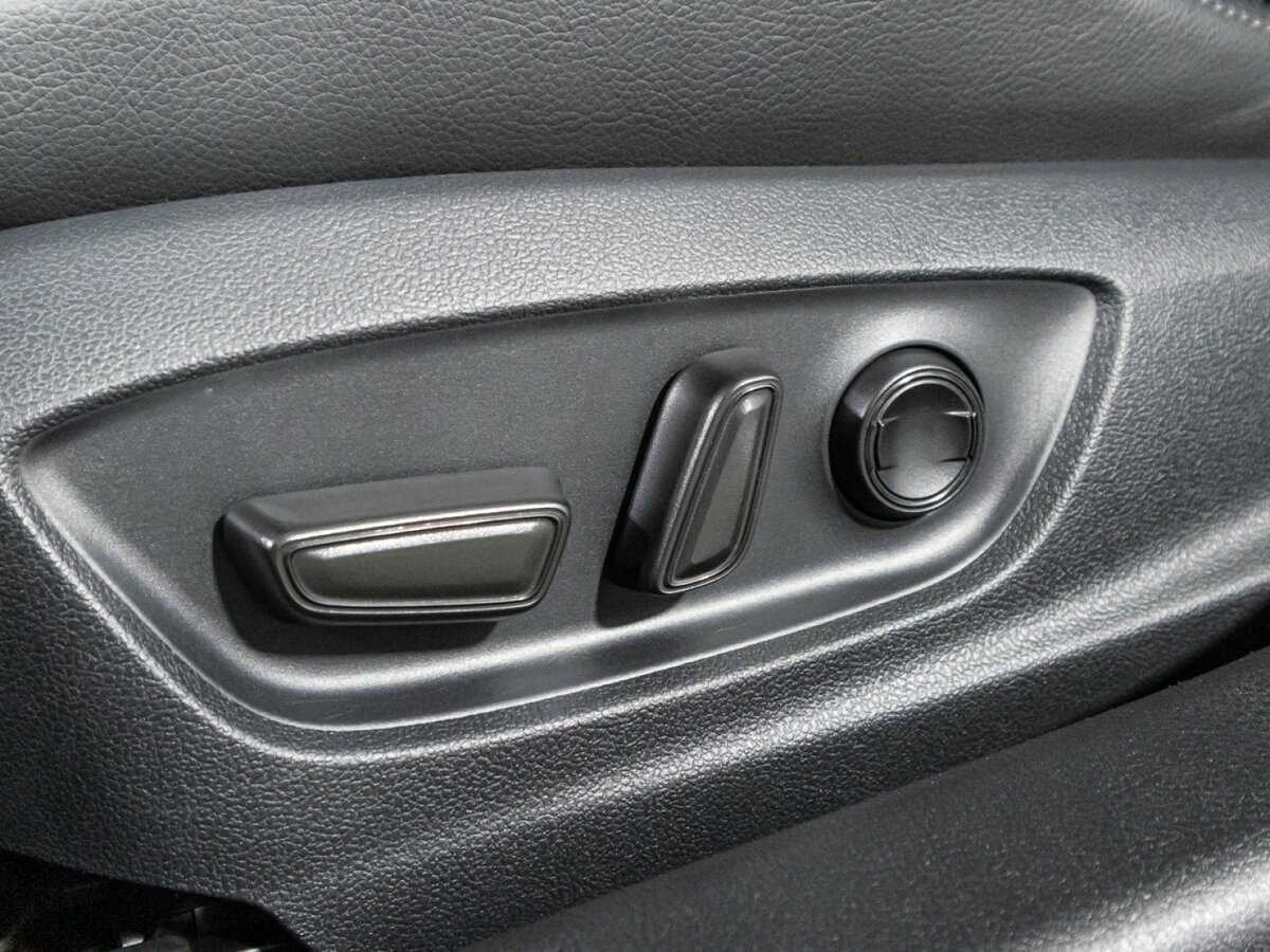 Toyota Camry 2021 года с пробегом. Фото: #17