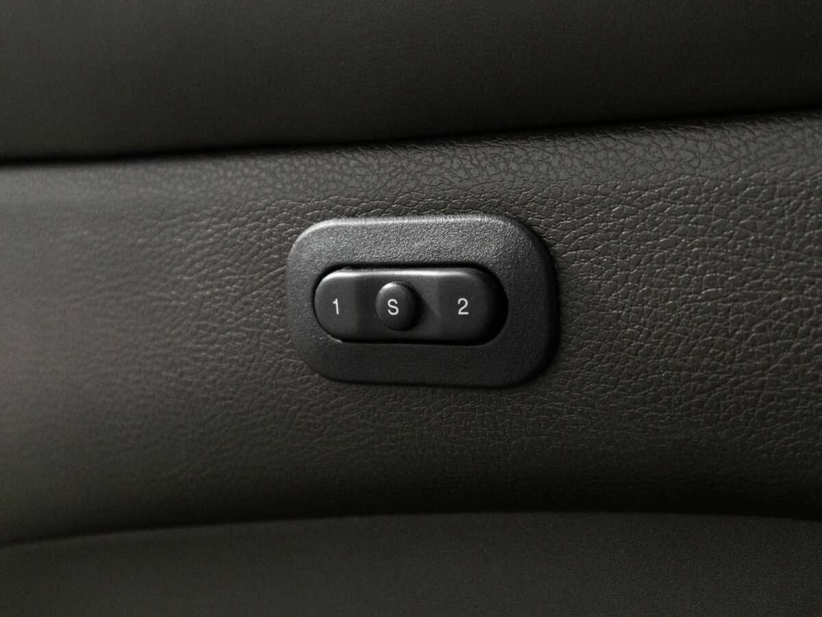 Jeep Grand Cherokee 2017 года с пробегом. Фото: #17