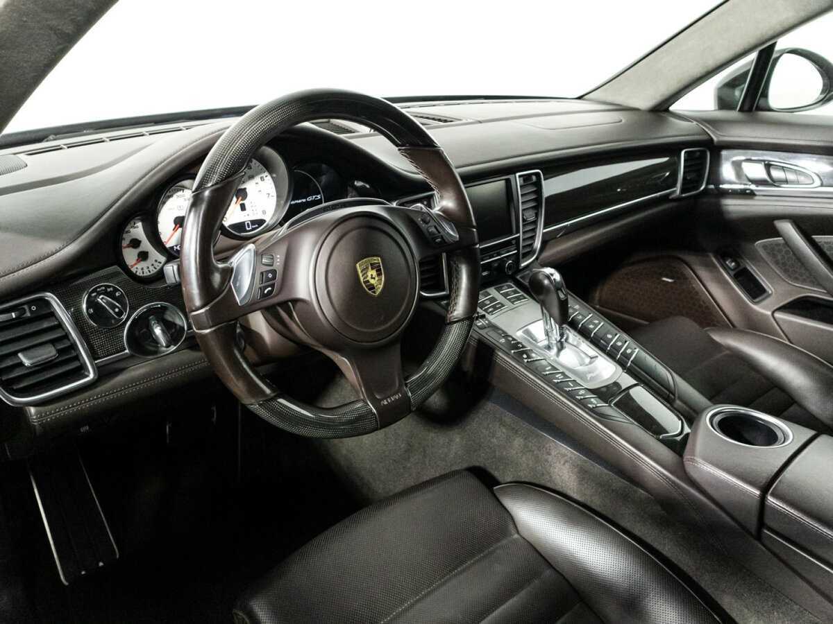 Porsche Panamera 2016 года с пробегом. Фото: #10
