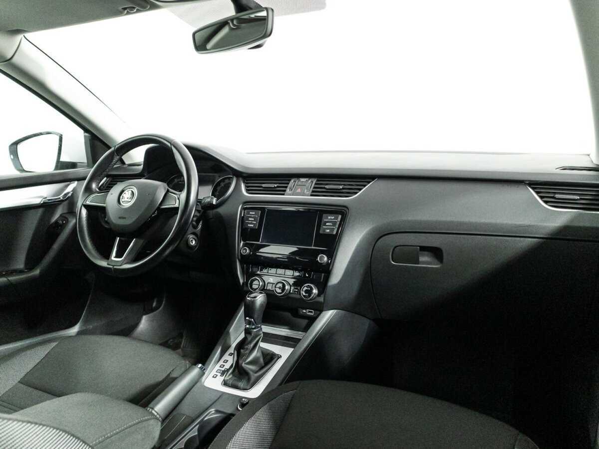 Skoda Octavia 2020 года с пробегом. Фото: #8