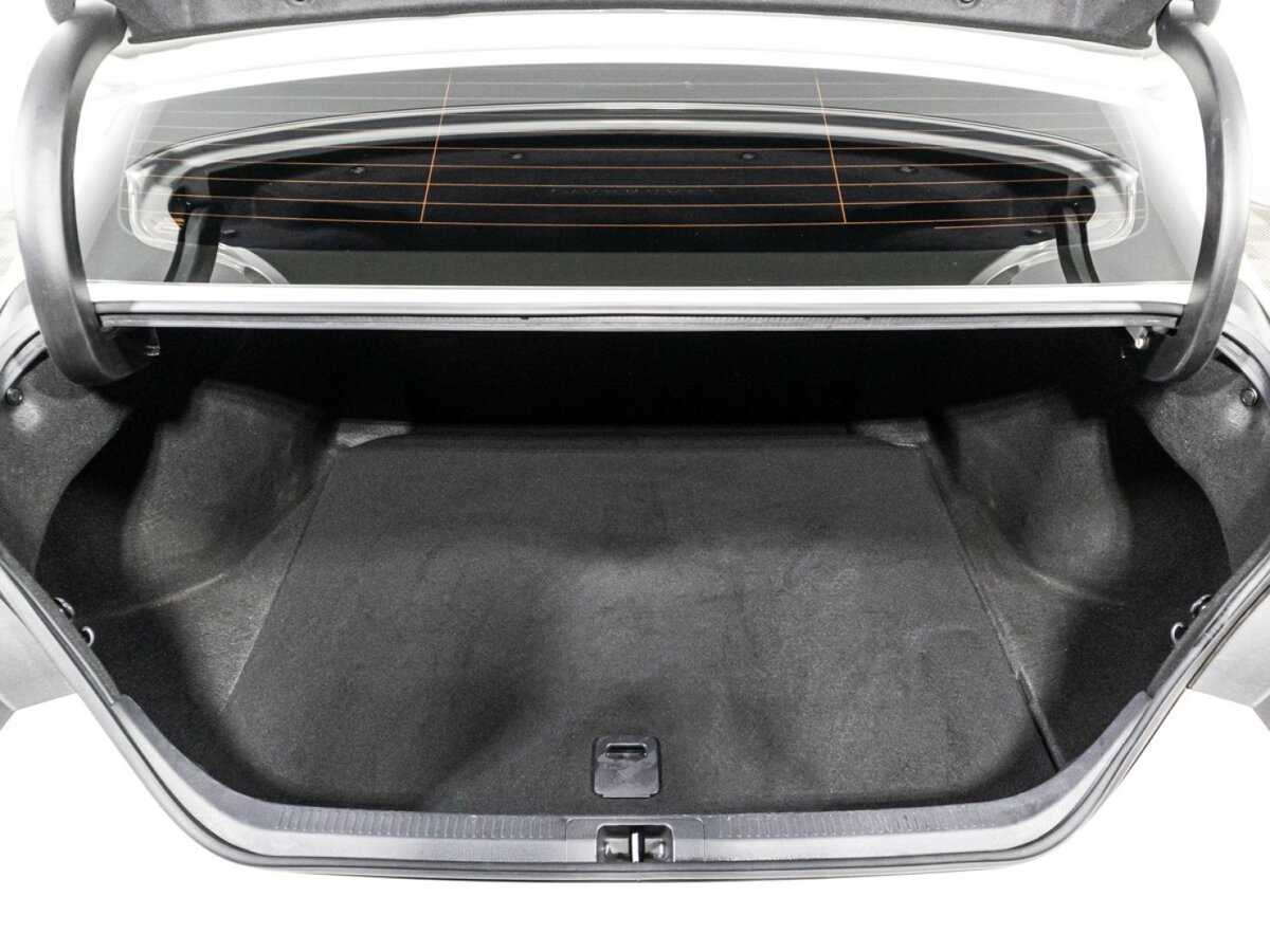 Toyota Camry 2019 года с пробегом. Фото: #14