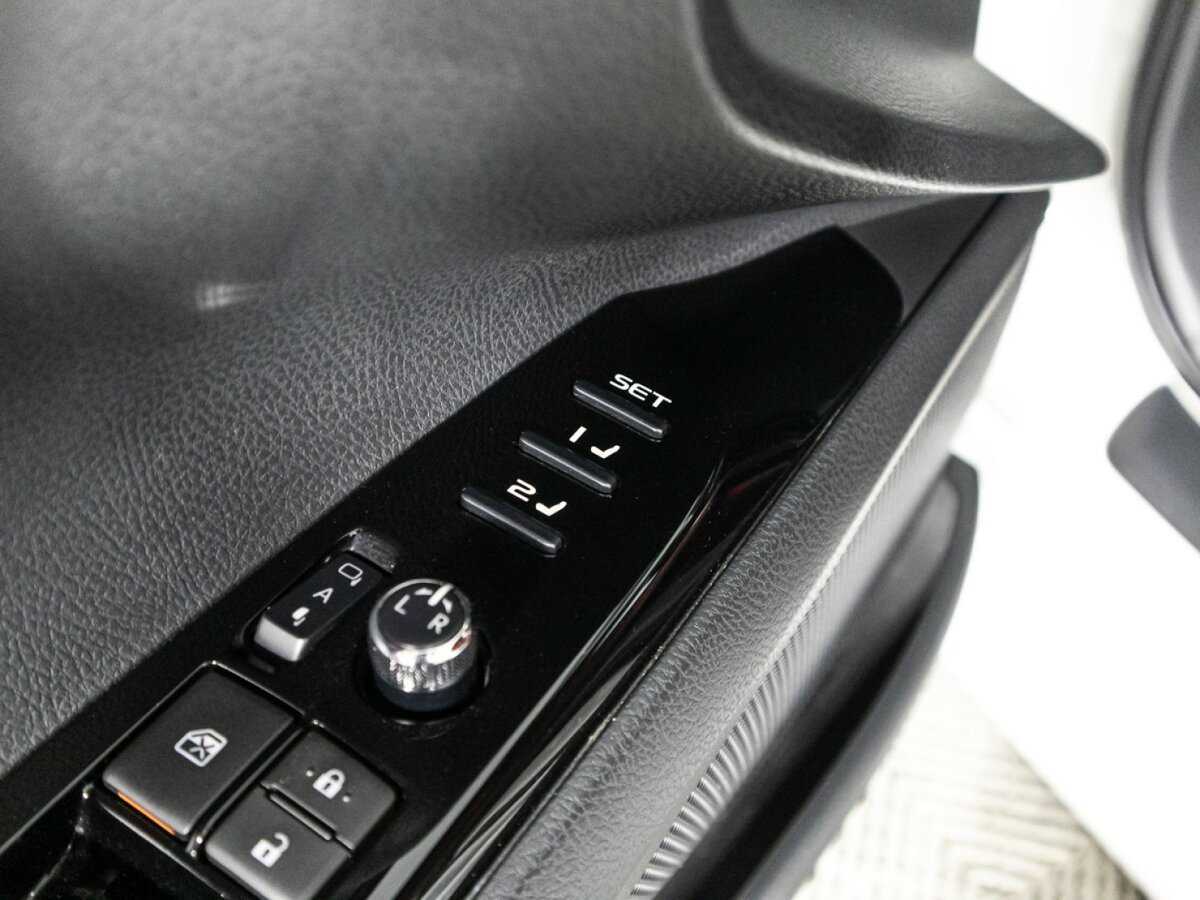 Toyota Camry 2019 года с пробегом. Фото: #16